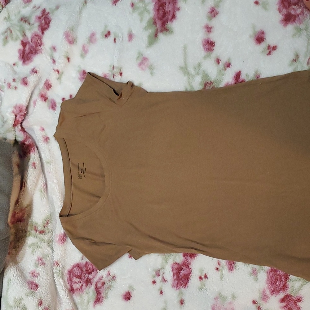 Brown  fitted t shirt